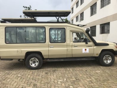 safari jeep for rent